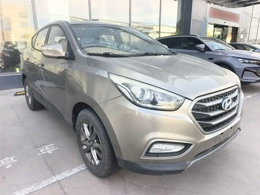 Hyundai Beijing Hyundai ix35 2013 2.0L Automatic 2WD Comfort GL China IV фото 4