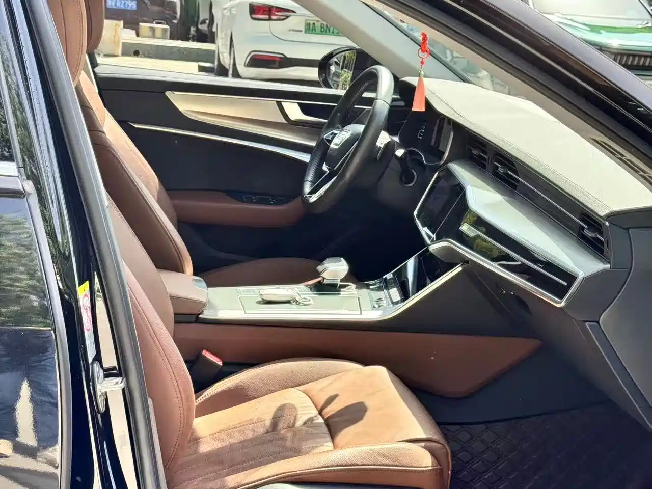 Audi A6L 2021 40 TFSI Luxury Elegance фото 8