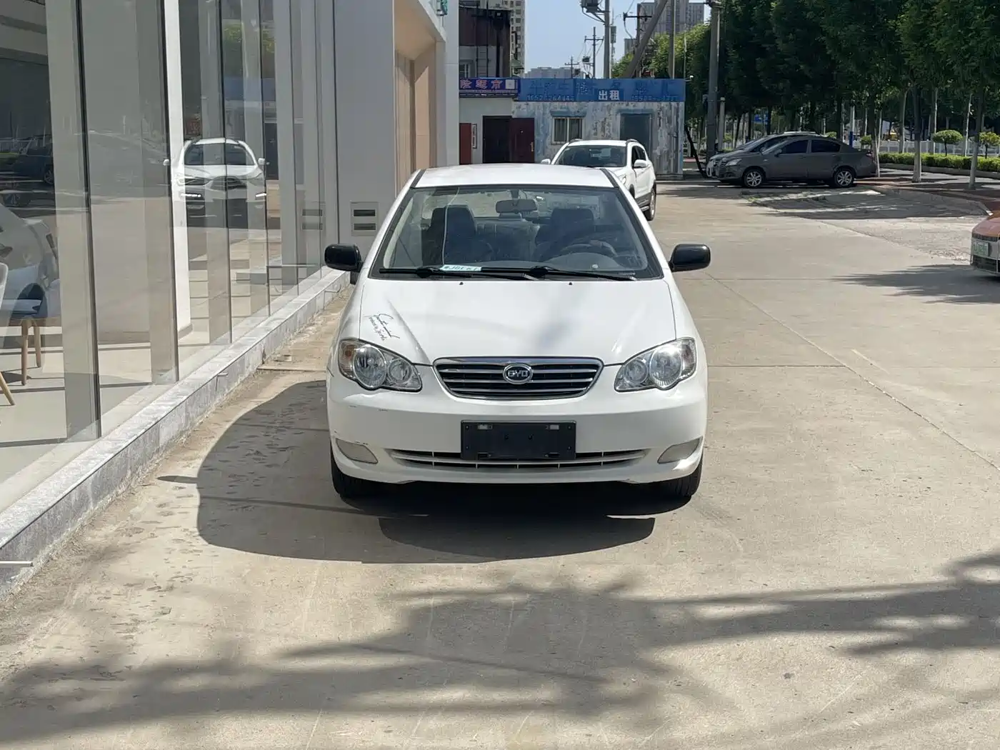 BYD F3 2013 Energy-saving Edition 1.5L Manual Comfort фото 2