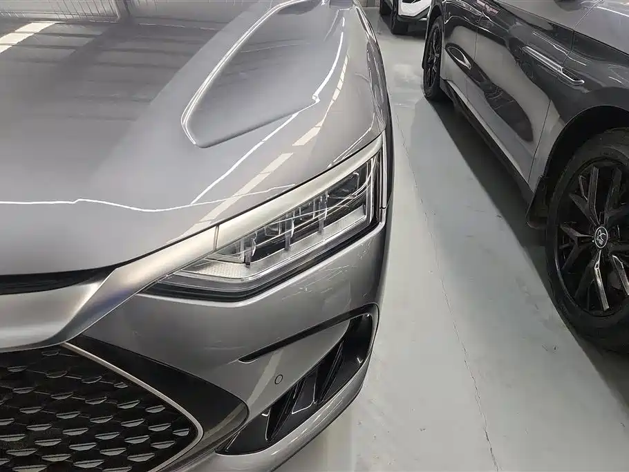 BYD Han 2022 DM-i 121KM Premium Edition фото 5