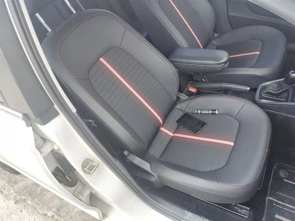 Škoda Skoda Rapid Spaceback 2020 1.5L Auto Comfort фото 20