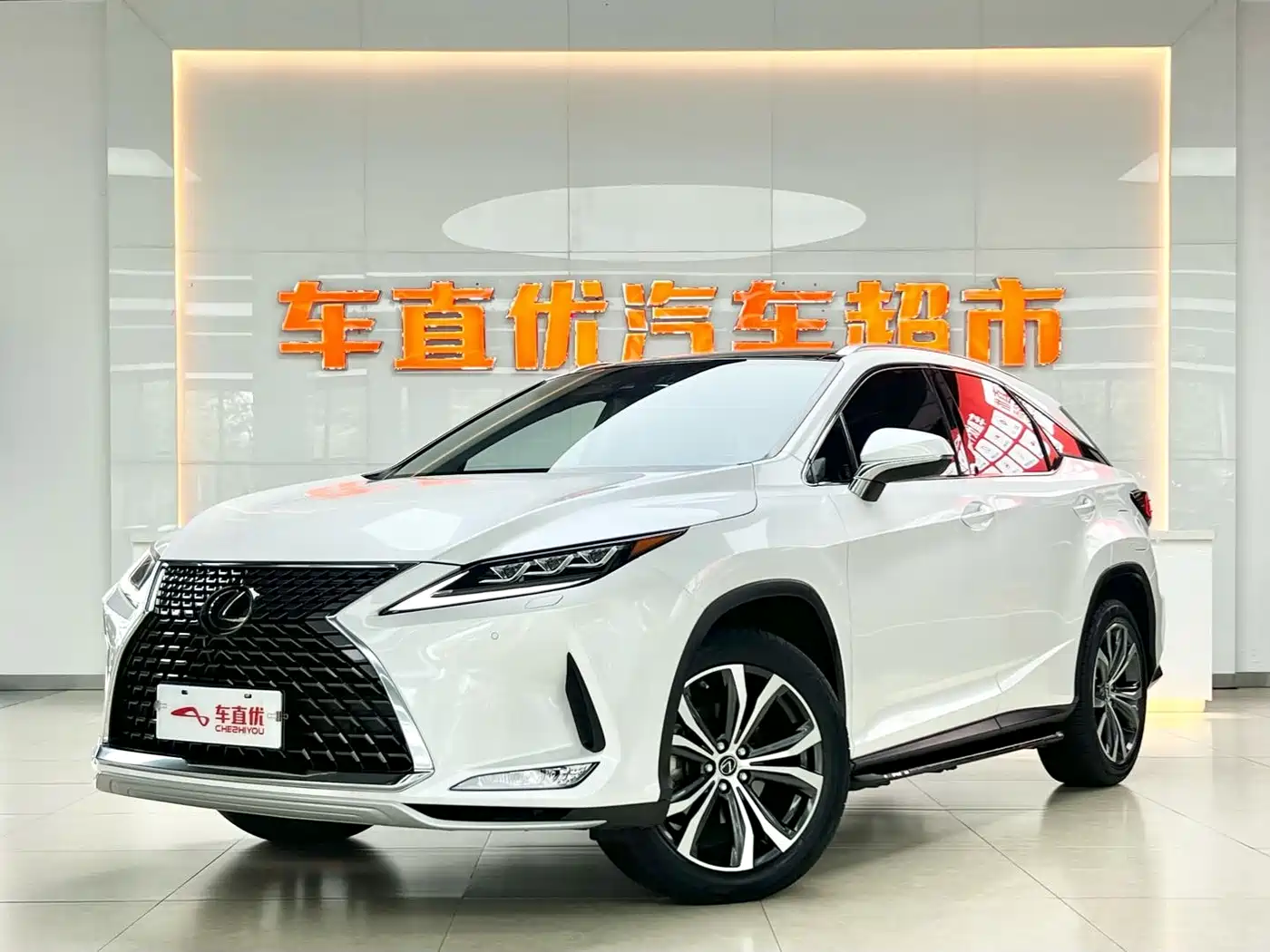 Lexus RX 2020 Facelift 300 AWD Elegance Edition