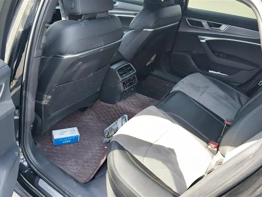 Audi A6L 2024 45 TFSI Premium Dynamic фото 11