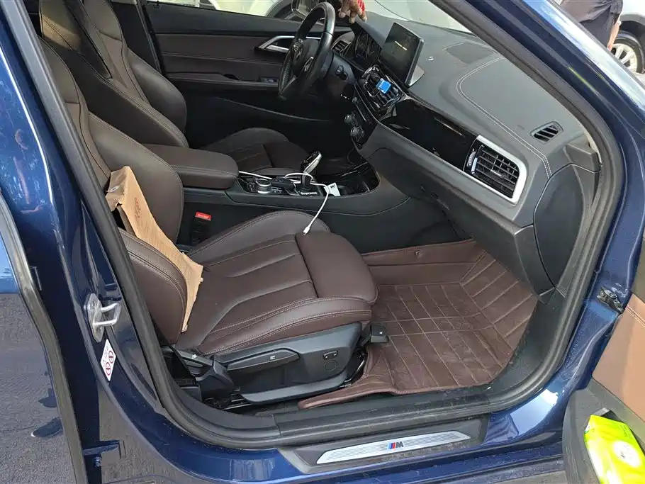 BMW 1 Series 2021 Facelift 125i M Sport Shadow Edition фото 8