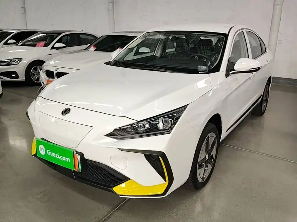 2025 Dongfeng Aeolus Dongfeng Fengshen E70