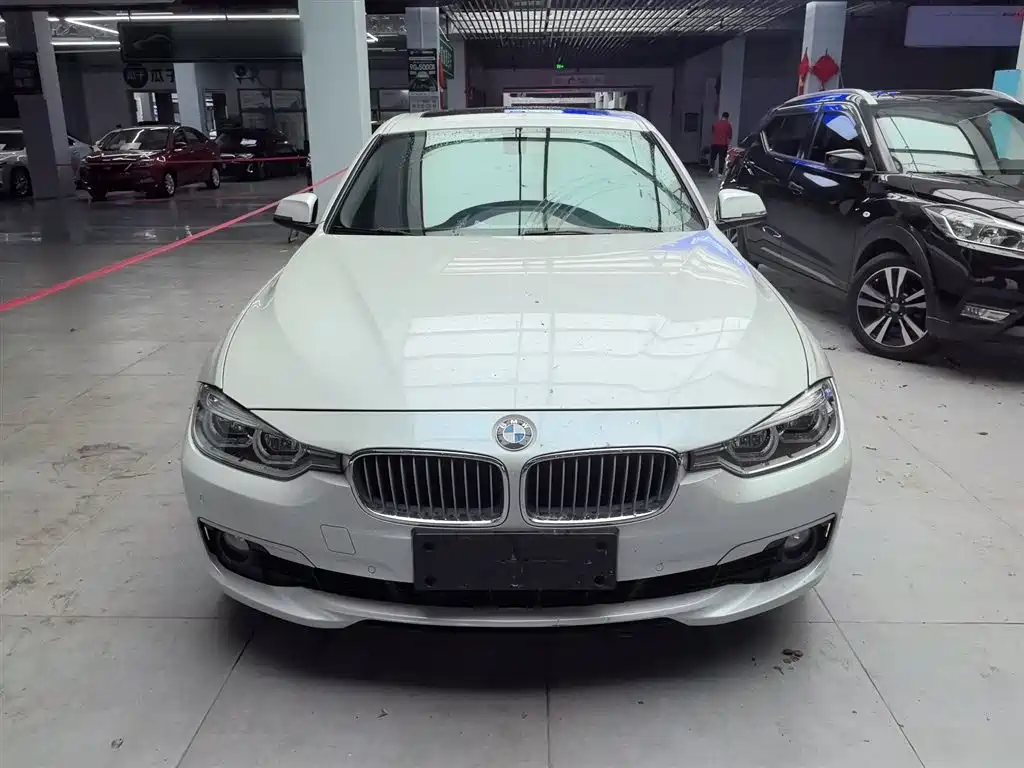 BMW 3 Series 2019 320Li Fashion Type фото 3