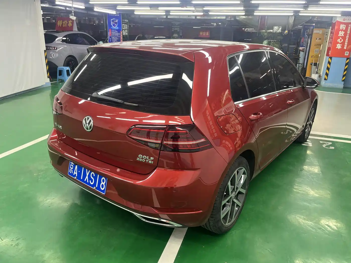 Volkswagen Golf 2018 230TSI Automatic Luxury фото 6