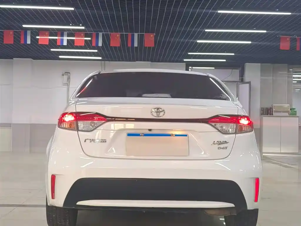 Toyota Levin 2022 185T CVT Luxury Edition фото 5