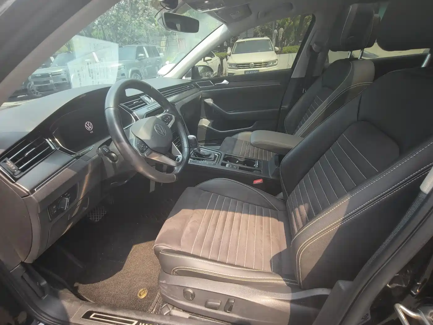Volkswagen Magotan 2020 330TSI DSG Leading фото 10