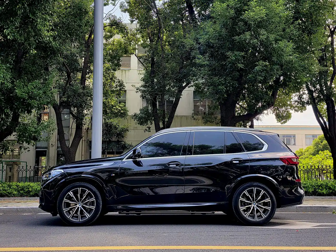 BMW X5 (Import) 2021 2021 xDrive40i M Sport Package