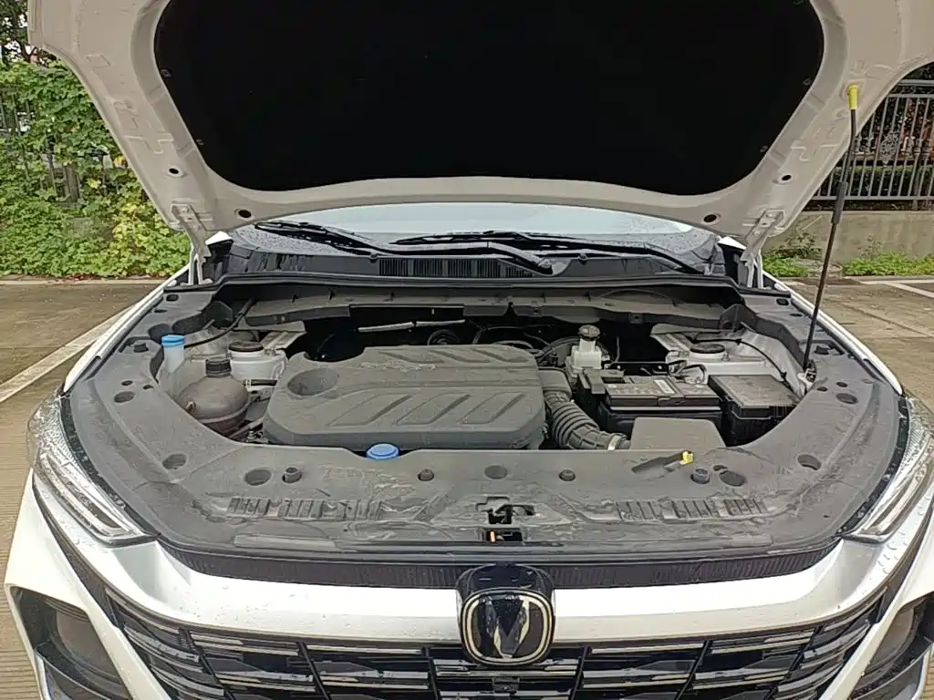 Changan CS75 2025 2025 PRO 1.5T Premium 7-Seater
