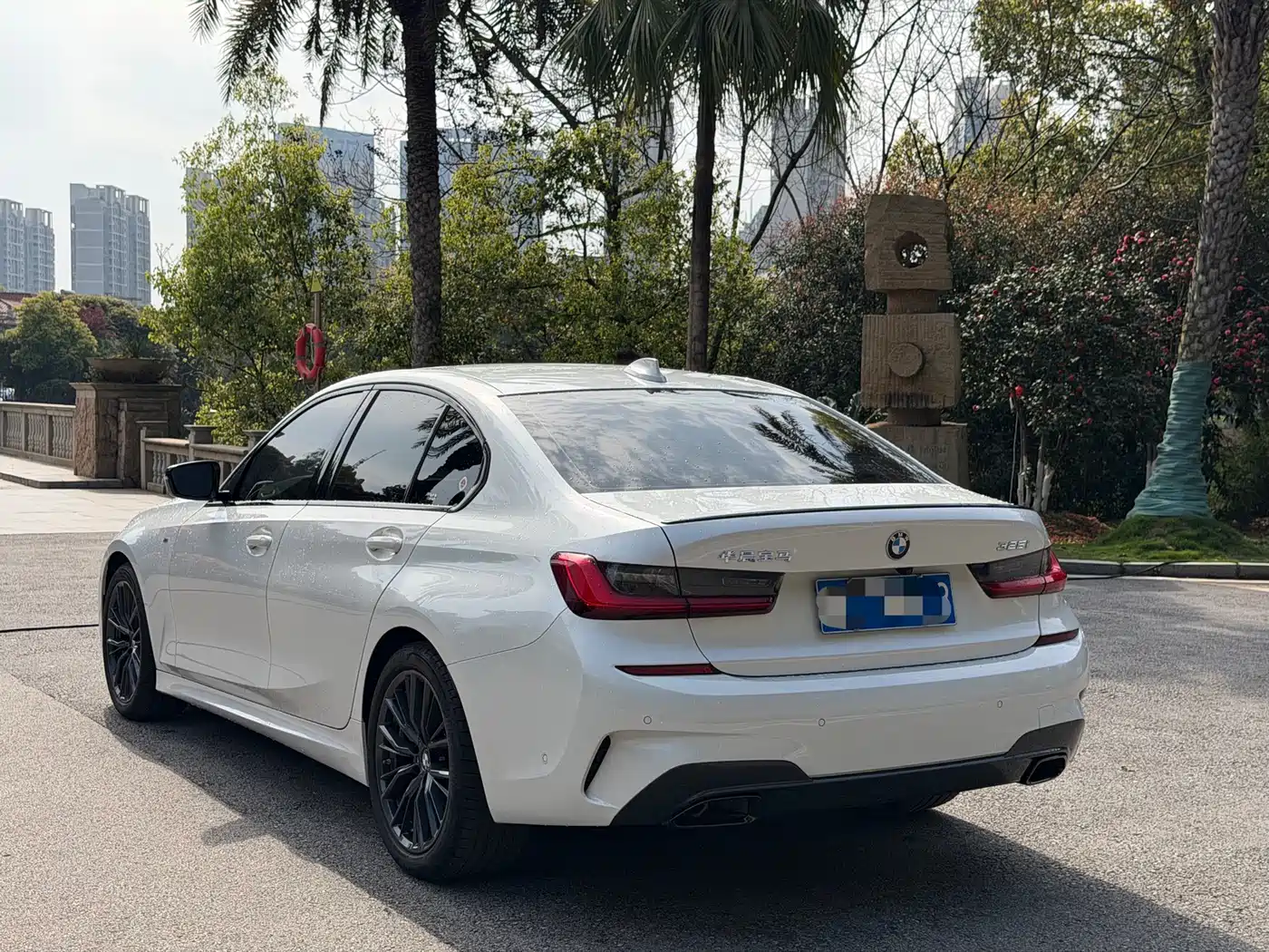 BMW 3 Series 2020 Facelift 325i M Sport Night Edition фото 4