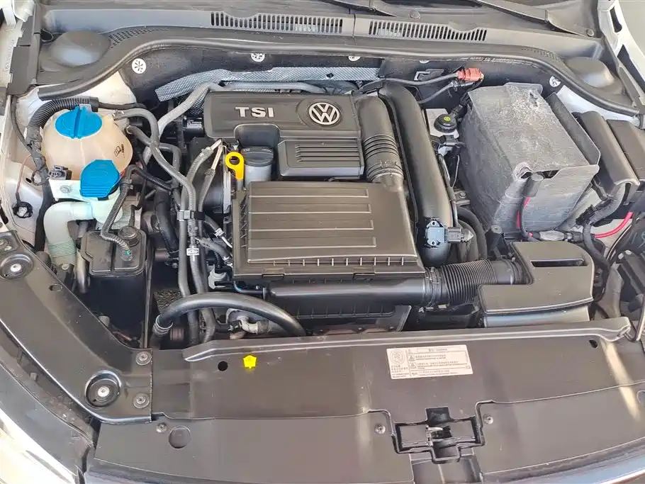 Volkswagen Sagitar 2017 180TSI Auto Exclusive Edition фото 10