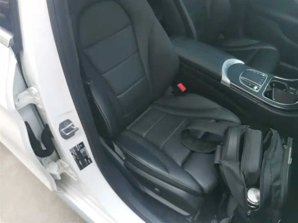 Mercedes-Benz C-Class 2020 Facelift C 260 L Sport фото 16