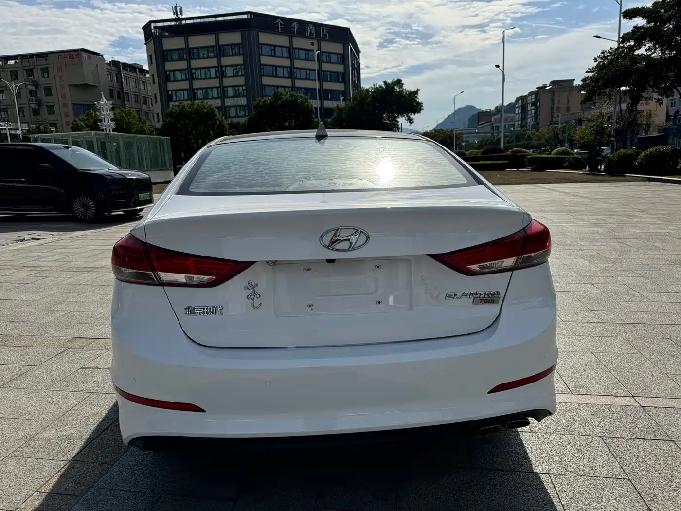 Hyundai Elantra 2020 1.4T DCT Dynamic·Vitality фото 5