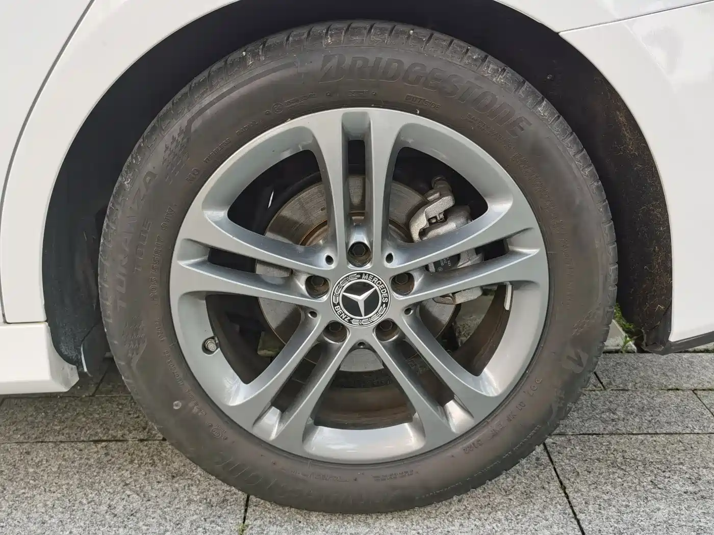 Mercedes-Benz A-Class 2022 Facelift A 180 L Sport Sedan фото 11