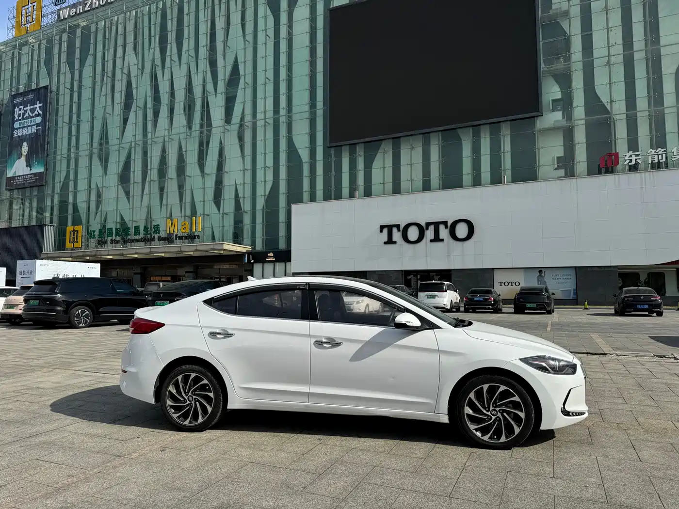 Hyundai Elantra 2020 1.4T DCT Dynamic·Vitality фото 8