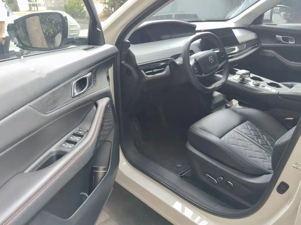 Changan UNI-K iDD 2022 2022 Blue Whale iDD 130km 1.5T Premium