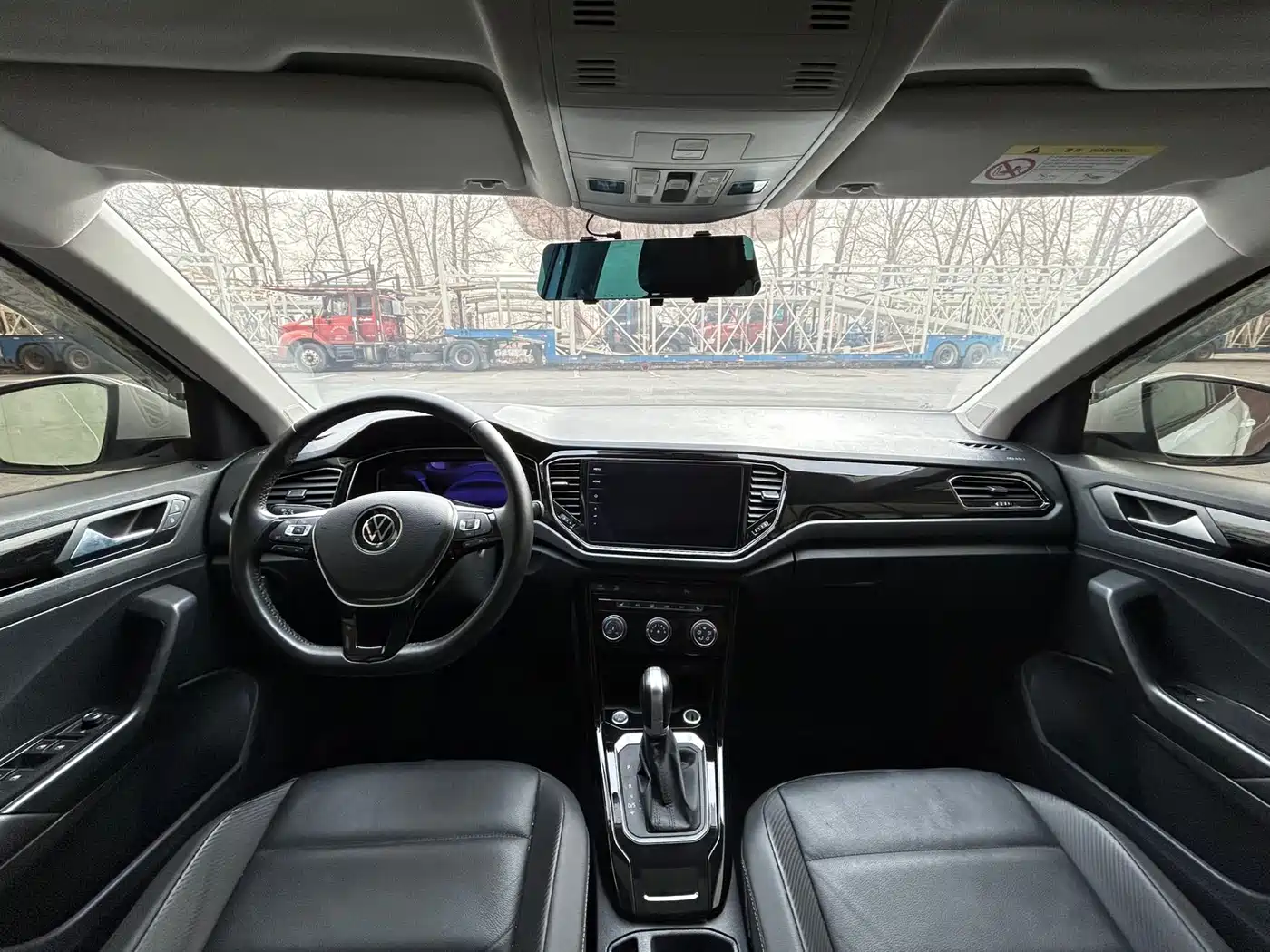 Volkswagen T-ROC 2022 280TSI DSG 2WD Comfort PLUS фото 8