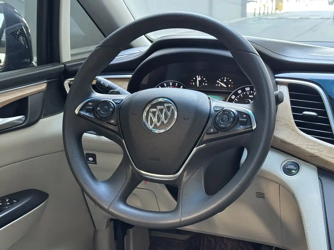 Buick GL8 2017 ES 28T Comfort Type China V фото 6