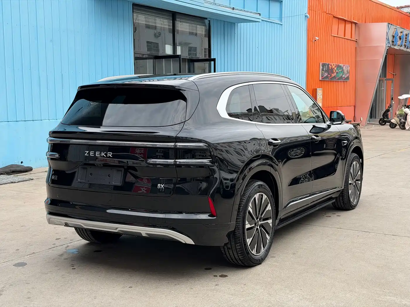 ZEEKR 8X 2026