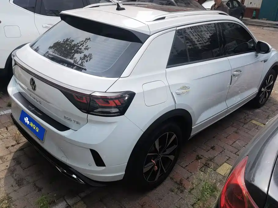 Volkswagen T-Roc, миниатюра 3