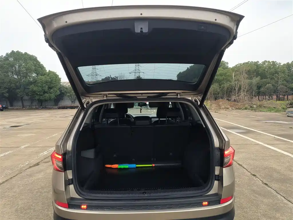Škoda Kodiaq 2017 TSI330 5-seater 2WD Comfort Edition фото 15