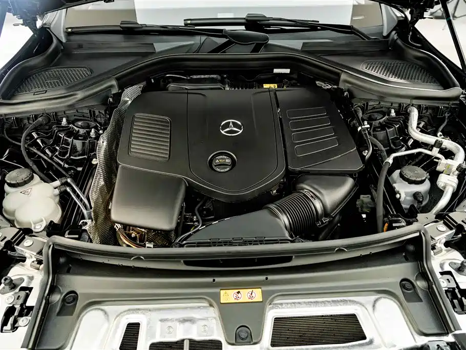Mercedes-Benz GLC Coupe 2025 2025 Facelift GLC 260 4MATIC Coupe SUV