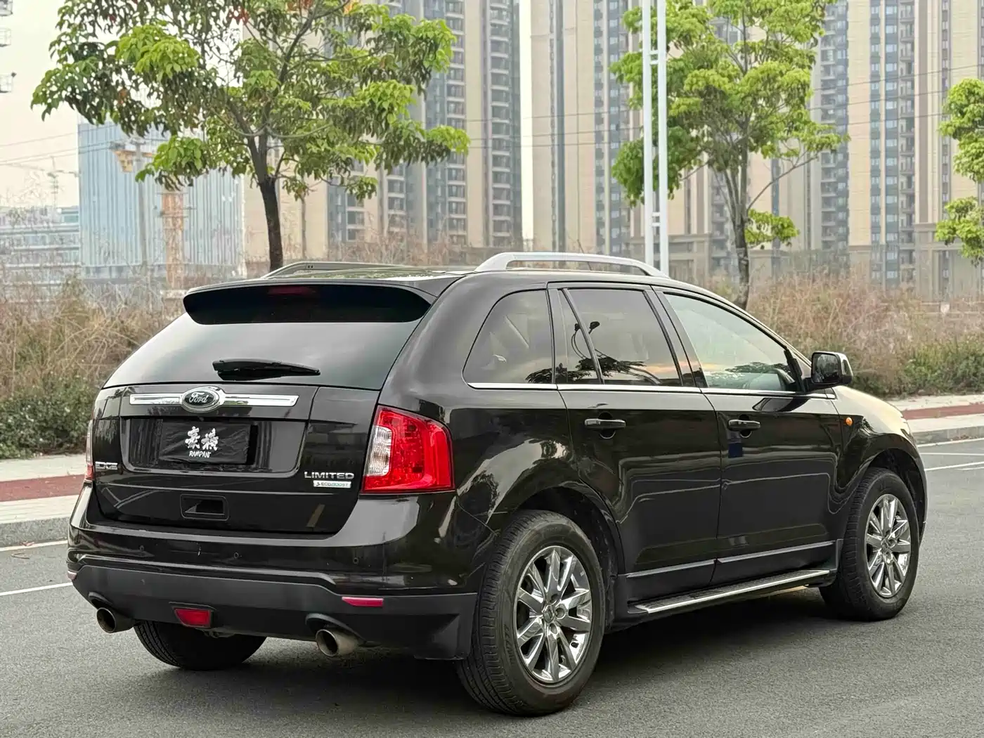 Ford Edge (Import) 2014 2012 2.0T Prestige