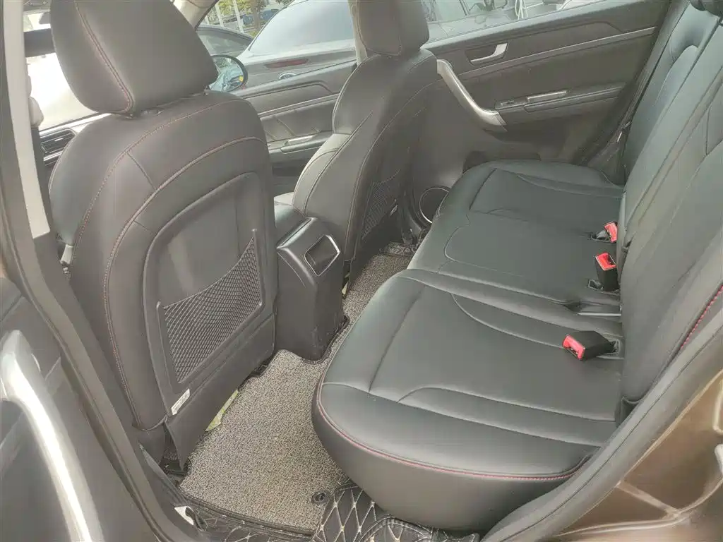 Haval H6 2017 Red Label Sport 1.5T Automatic 2WD Luxury фото 17