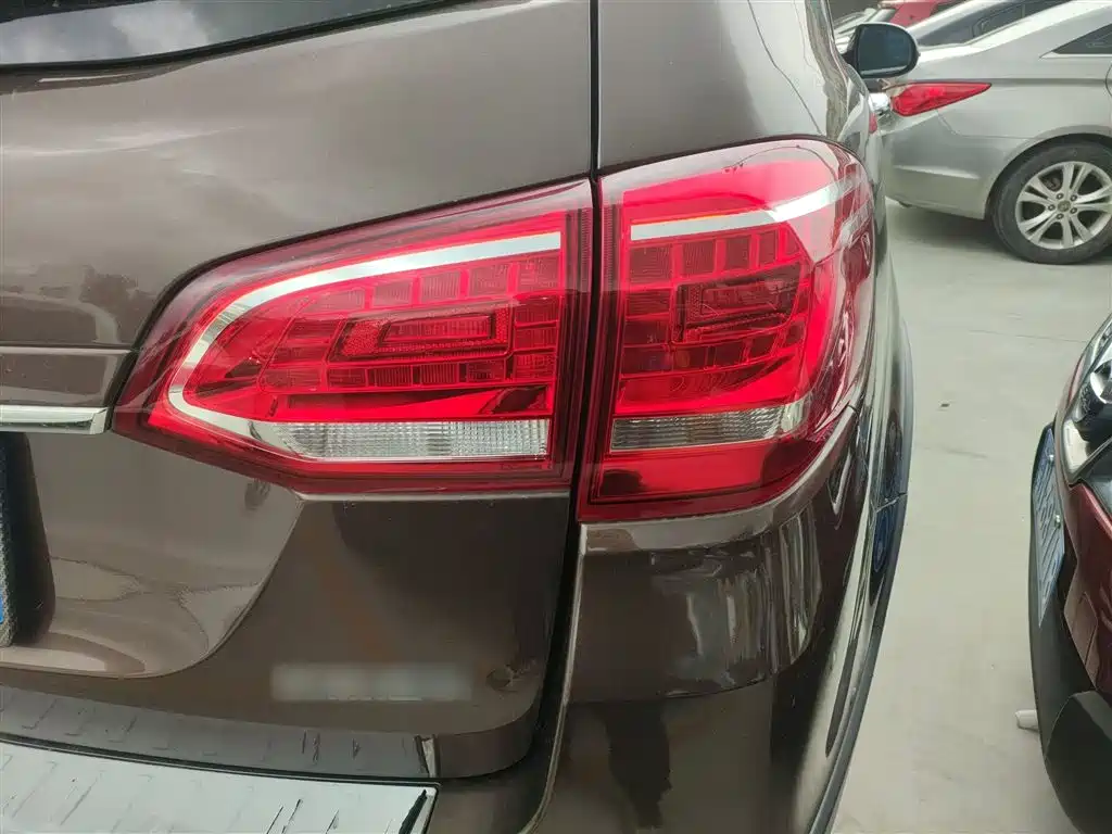 Haval H6 2017 Red Label Sport 1.5T Automatic 2WD Luxury фото 8