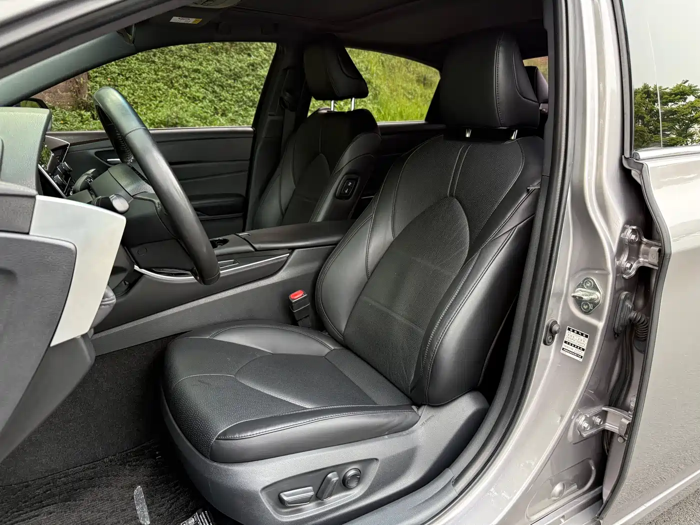 Toyota Avalon 2019 2.0L Luxury Edition (China VI) фото 8