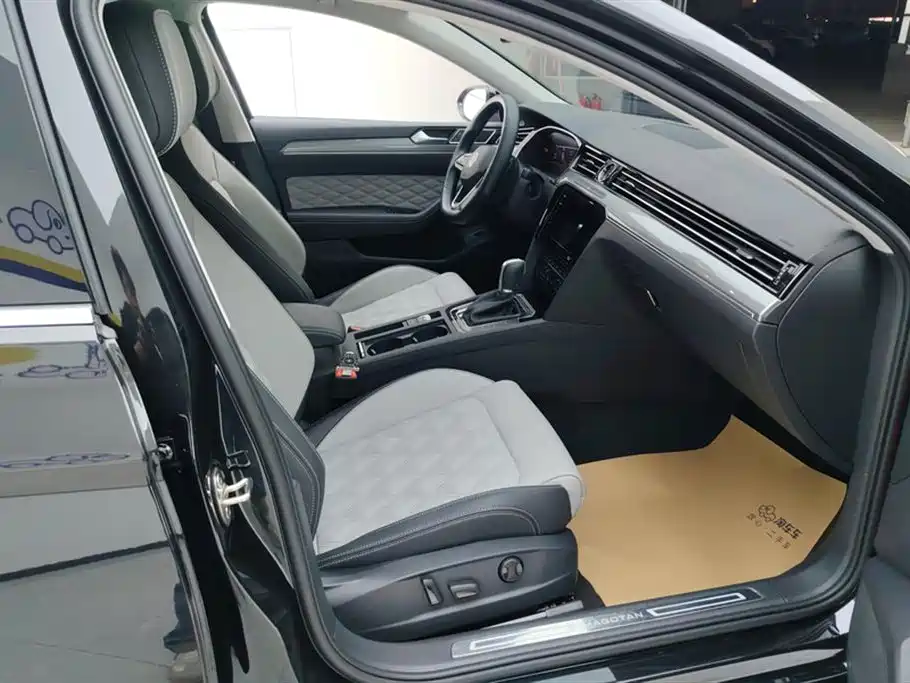 Volkswagen Magotan 2023 Model 2 Million Units Commemorative Edition 280TSI DSG Leading Version фото 8