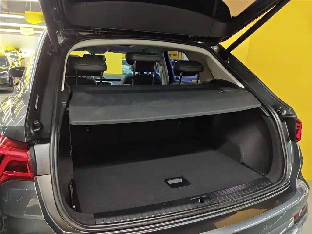 Audi Q3 2019 40 TFSI Fashion Dynamic фото 15