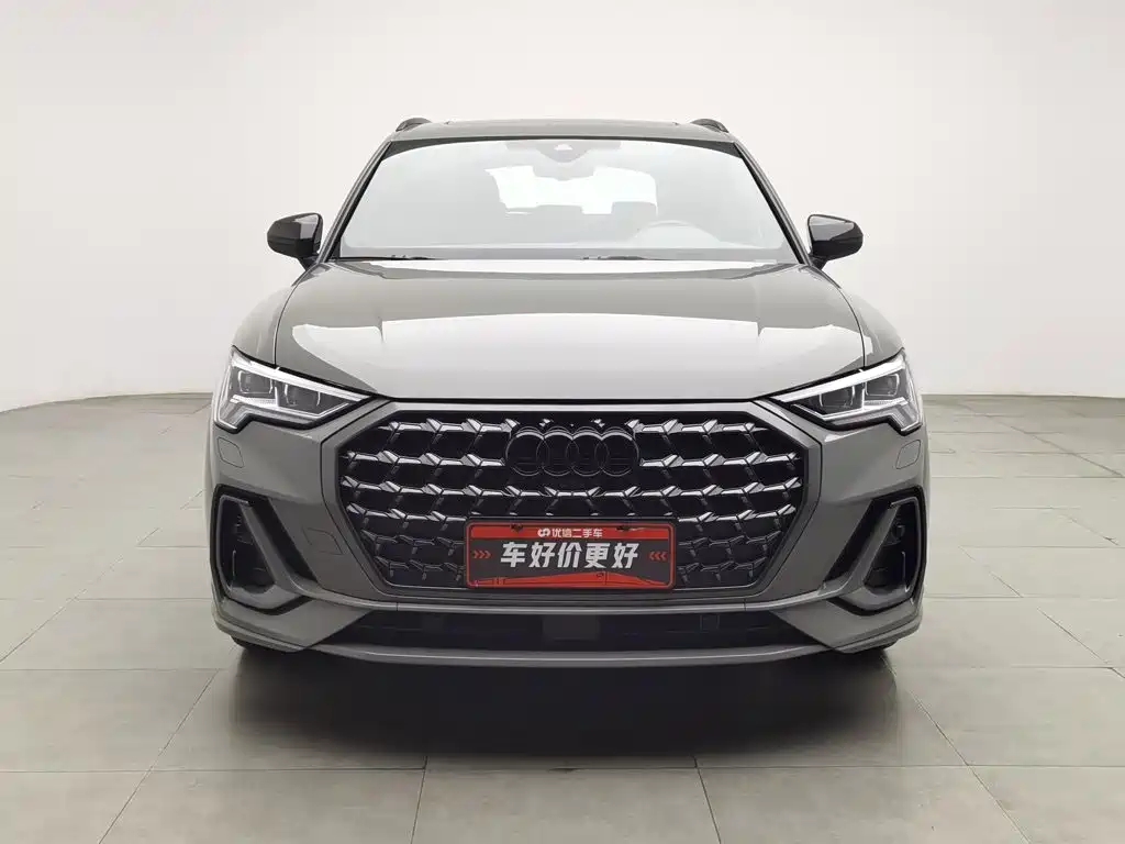 Фото 3 - Audi Q3
