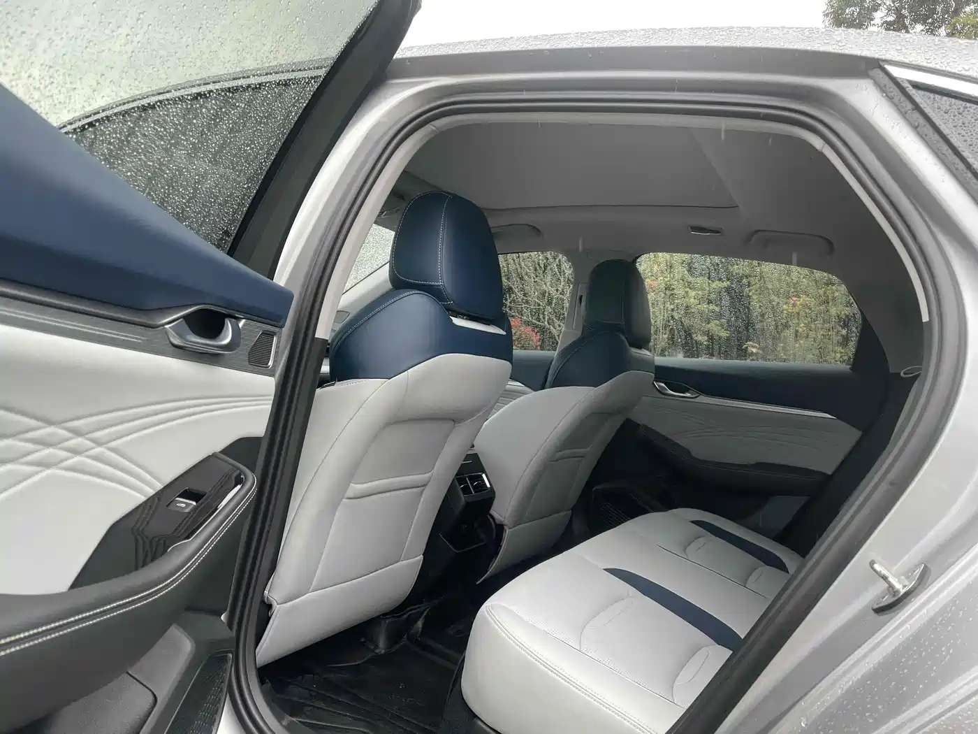 GEELY AUTOMOBILE XINGRUI