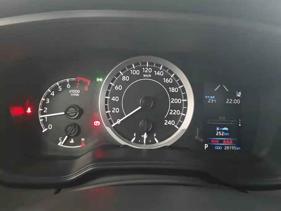 Toyota Corolla Cross 2022 2.0L Elite Edition фото 14