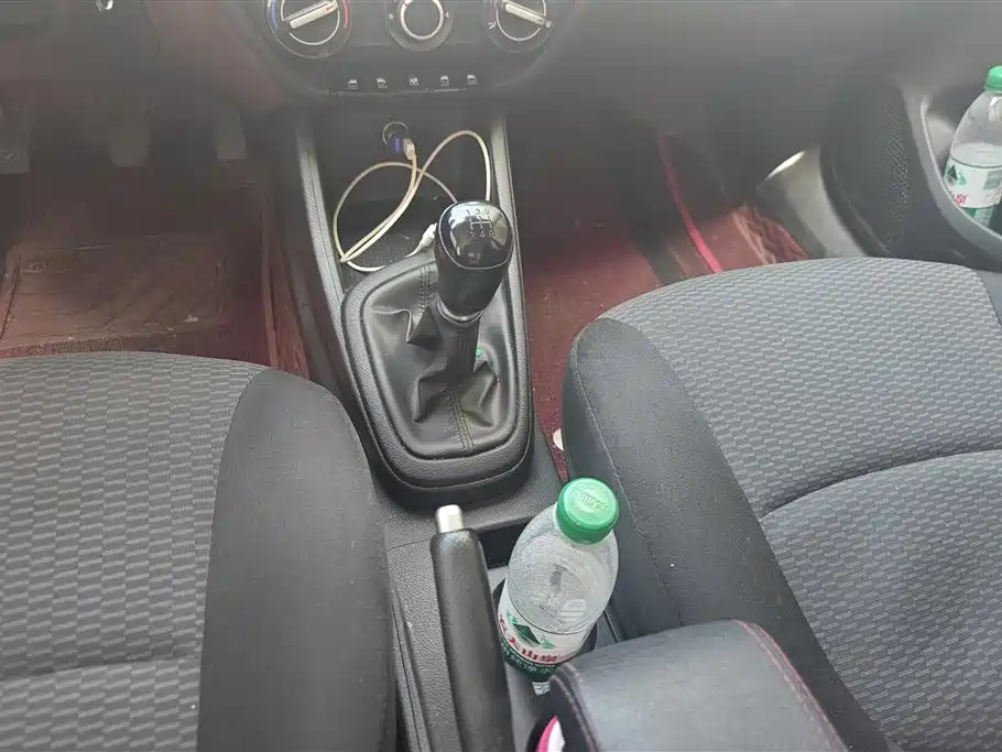 Hyundai Verna 2020 1.4L Manual GL Renewal Edition фото 16