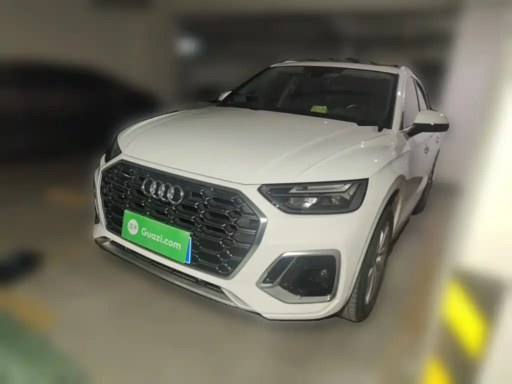 AUDI Q5L 2023