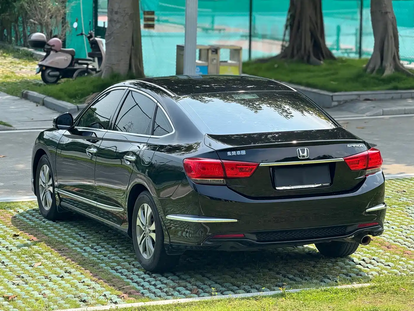 Honda Spirior 2016 2015 2.0L Luxury Edition