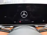 Photo 9 - Mercedes-Benz S-Class