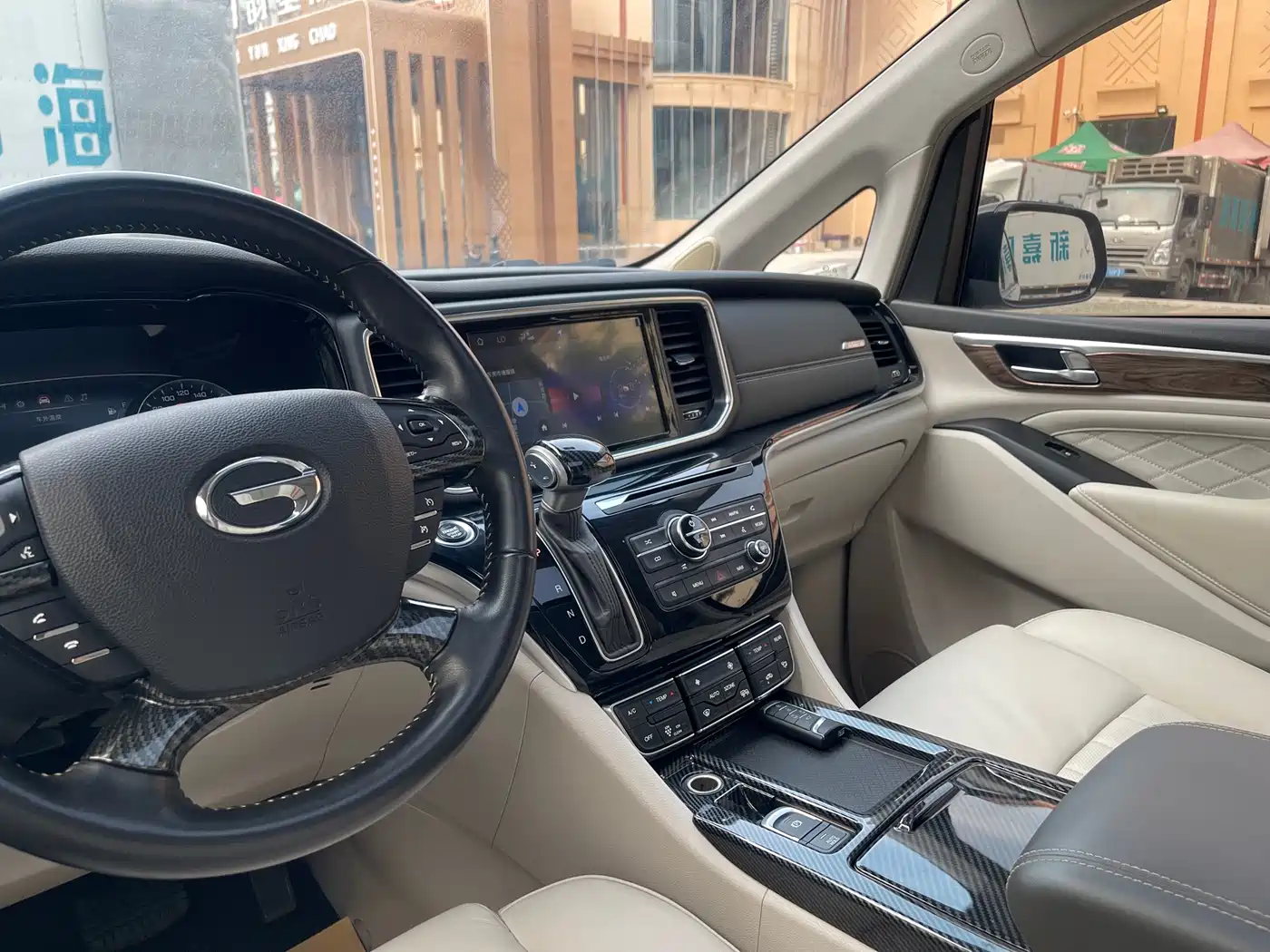 GAC Trumpchi Trumpchi M8 2018 320T Premium Edition фото 15