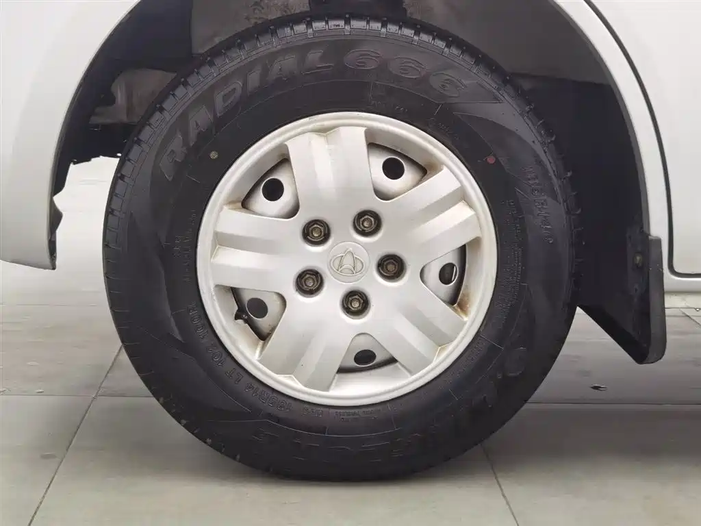 CHANGAN CHANGAN RUIXING M60