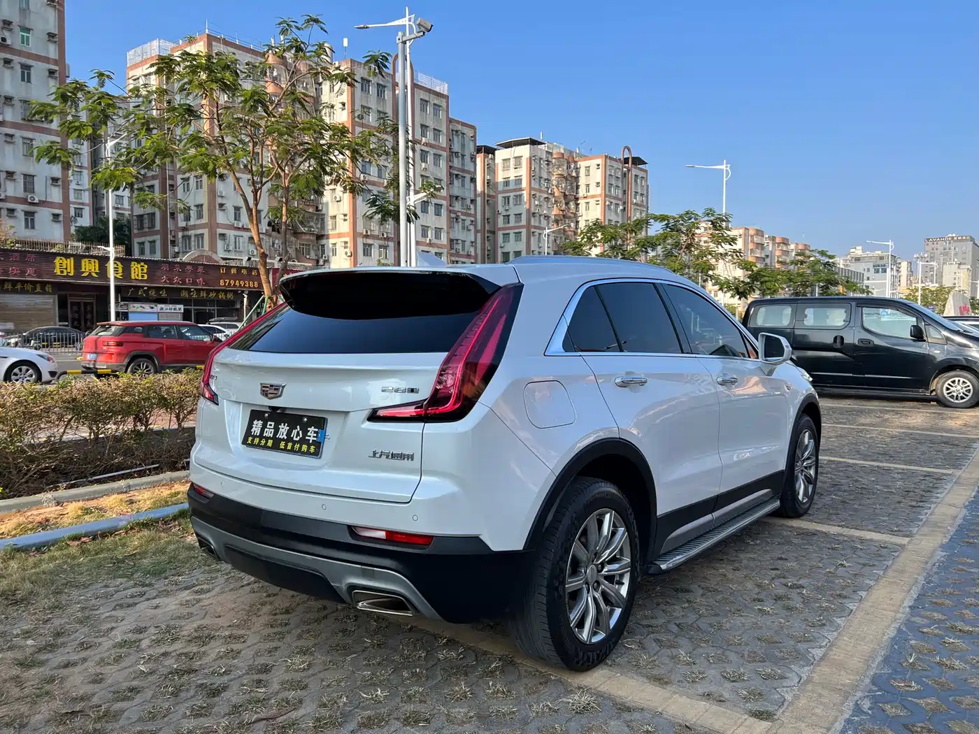 Cadillac XT4 2020 28T FWD Leading Trim фото 6