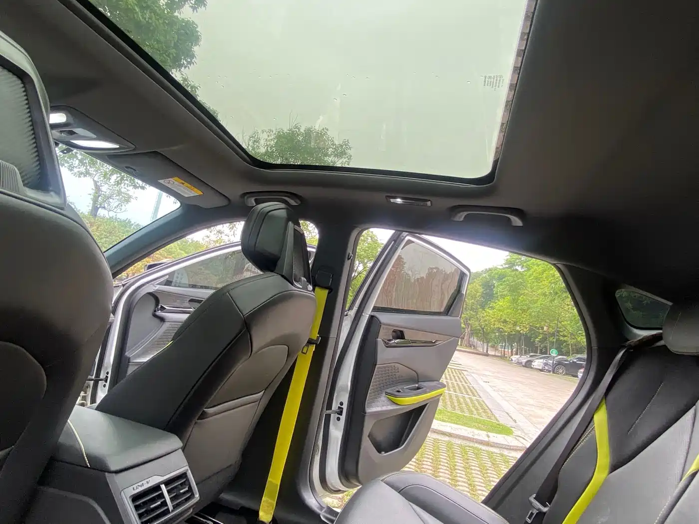 CHANGAN UNI-V