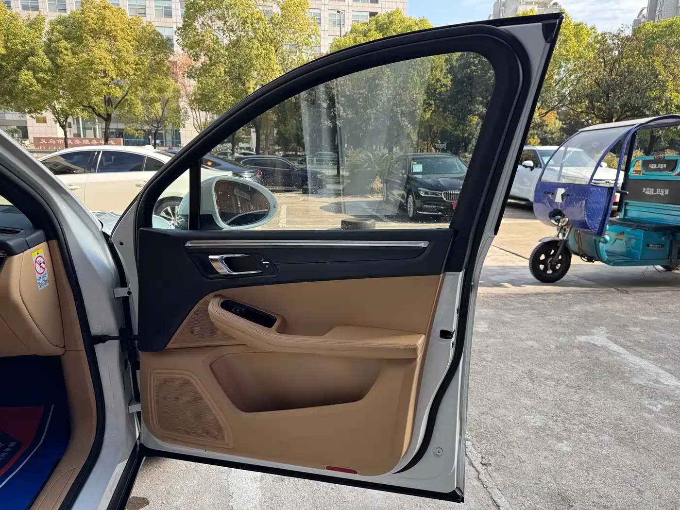 Porsche Macan 2017 Macan 2.0T фото 18