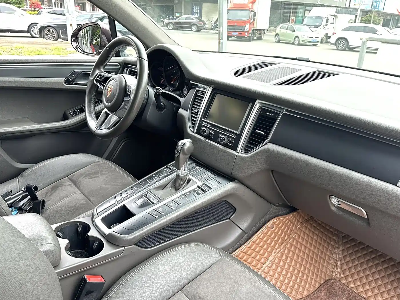 Porsche Macan 2014 Macan 2.0T фото 4