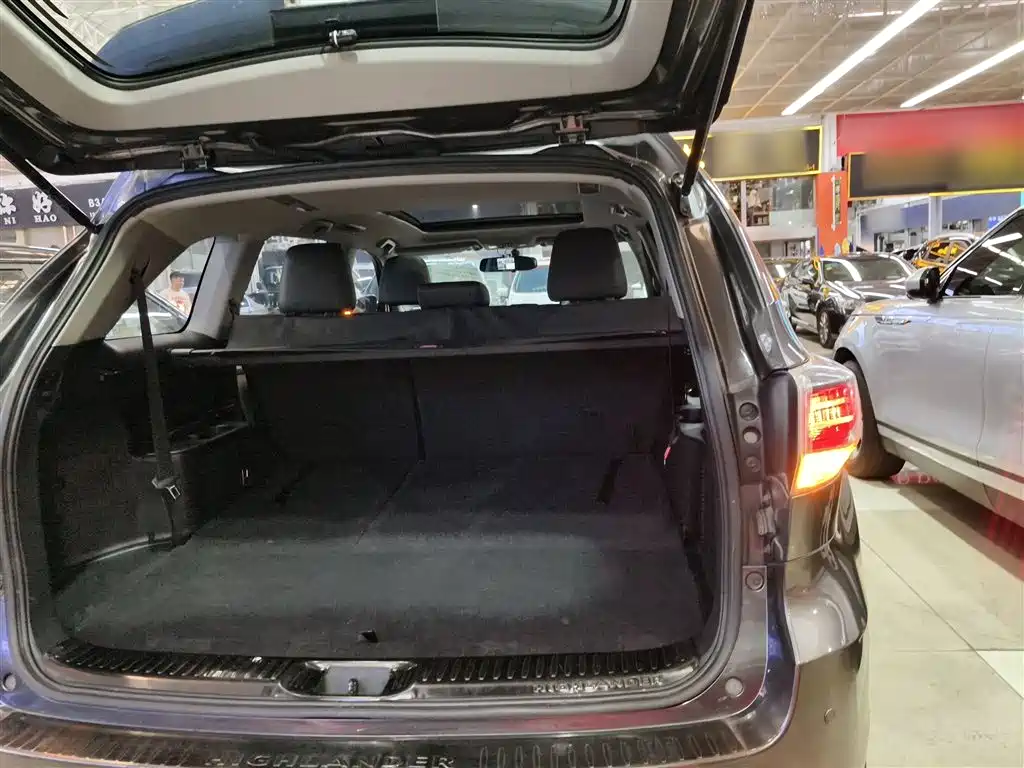 Toyota Highlander 2015 2.0T AWD Luxury Edition 7-seater фото 19