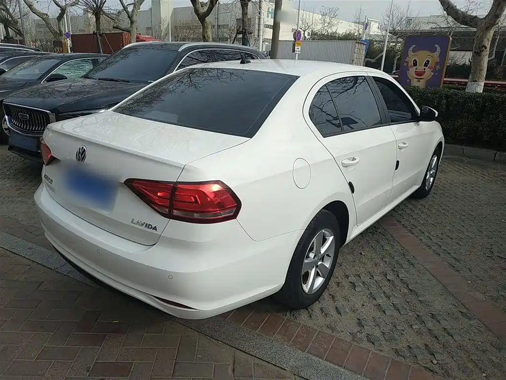 Volkswagen Lavida 2019 Lavida Start 1.5L Auto Trend (China VI) фото 5