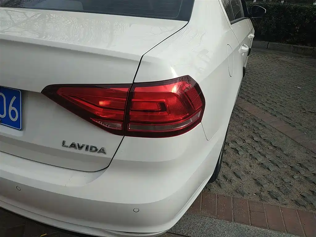 Volkswagen Lavida 2019 Lavida Start 1.5L Auto Trend (China VI) фото 23